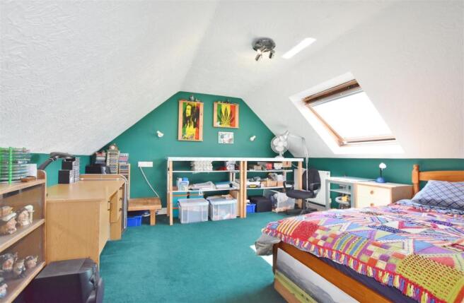 BEDROOM 3