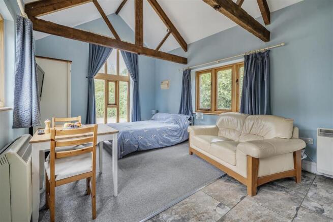 Bed / Sitting Room