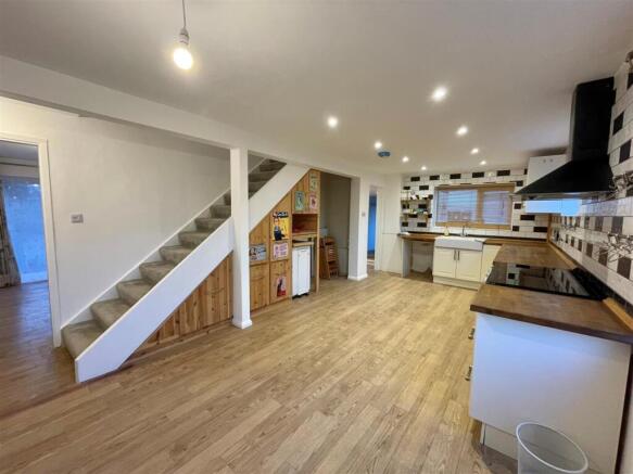 Kitchen.jpg