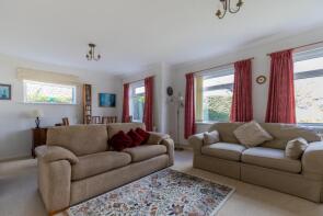 19, Despenser Road, Penarth CF64 5JX