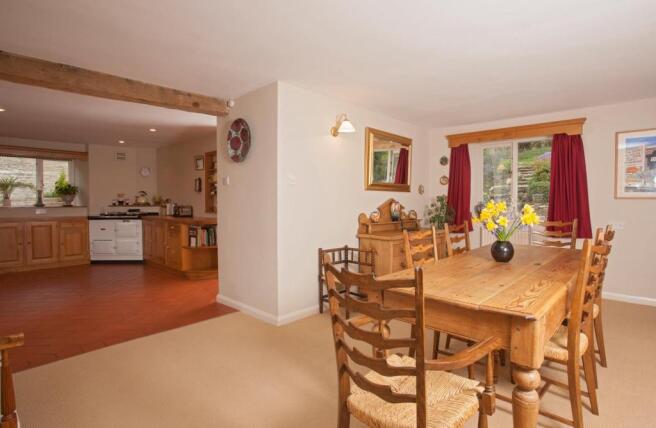 Wainway House -9389-