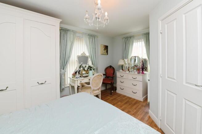 St. Helens Mews, Brentwood, Essex, CM14 photo 4