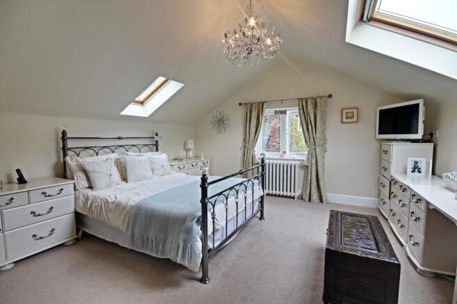 Bedroom 1 (Double with Ensuite)