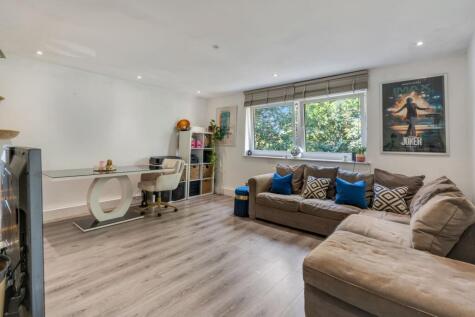 Stanley Road, Carshalton, SM5