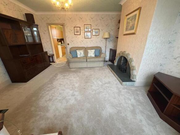2 bed Terraced for sale Image 6