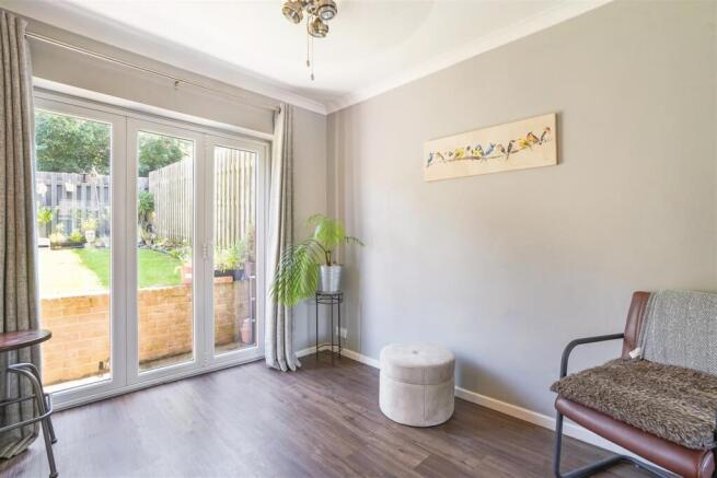 3 bed Semi-Detached for sale Image 7