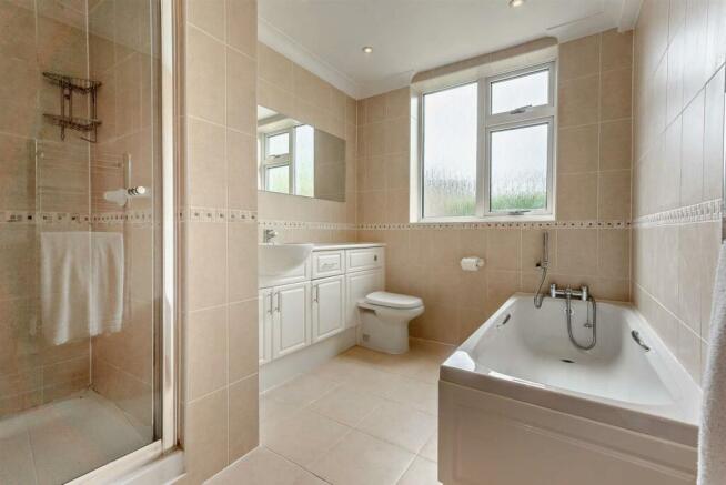 8596096-interior12-800.jpg