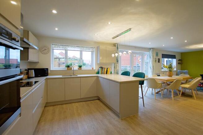 Watercress Rise | Biddenham | Beds | MK40 | south west facing photo 4