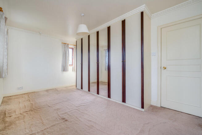 3 bed Detached for sale Image 11
