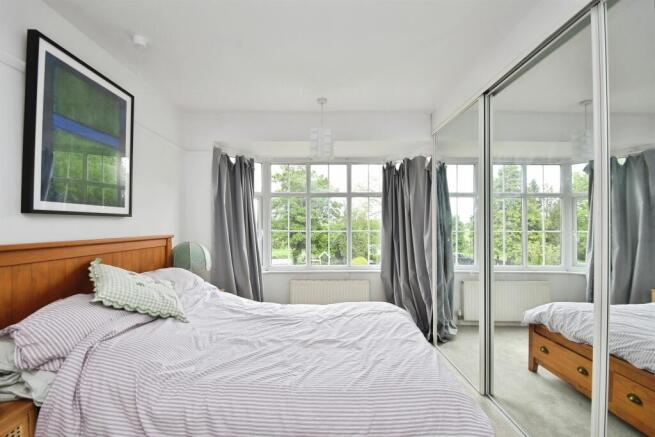 3 bed Semi-Detached for sale Image 11