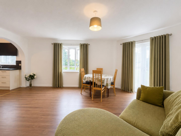 1 bed Flat for sale Image 5