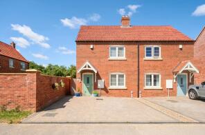 4, Station Drive, Wragby LN8 5YF