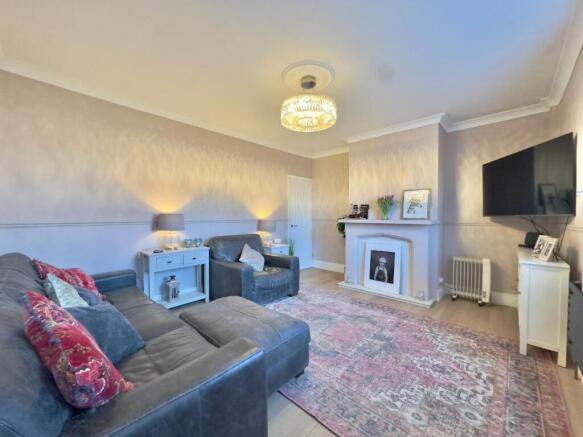 5 bed Terraced for sale Image 8