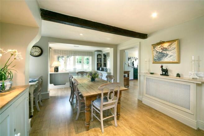 Newbury Road, Headley, Thatcham, Berkshire, RG19 photo 4