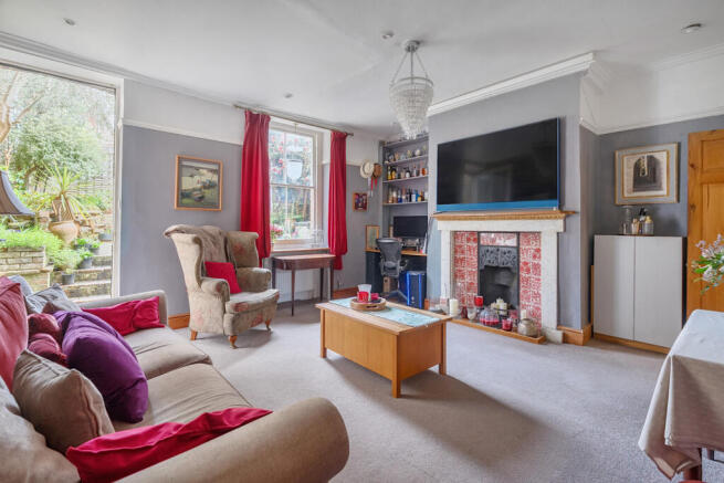 1429122-47-69b856...