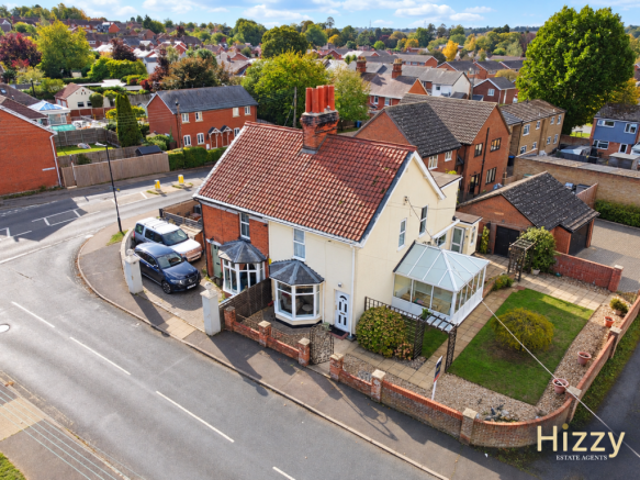 3-bed semi-detached on Aldham Road, Hadleigh, £293,000