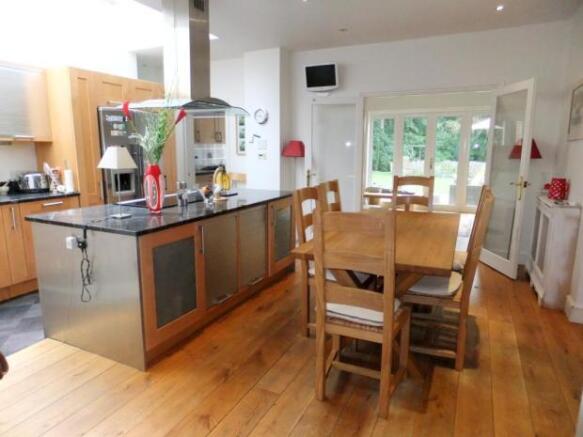 Kitchen/Breakfast
