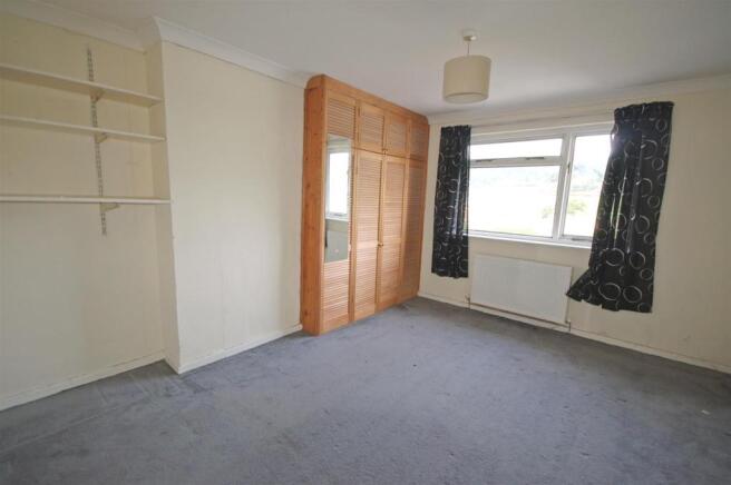 BEDROOM 1 MASTER