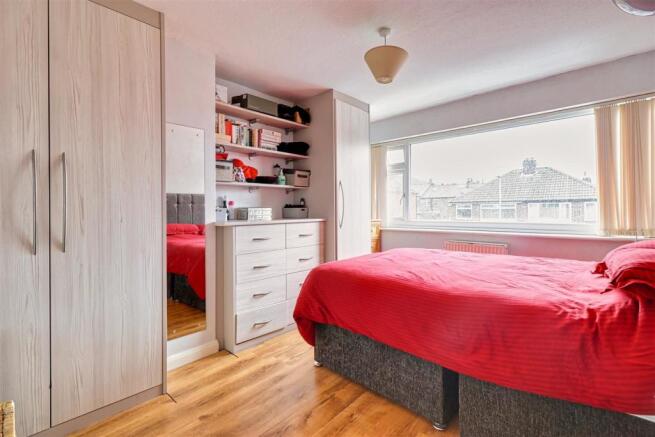 bed 1