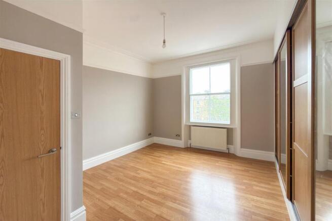 Barons Court Road 30 Flat 2 Ph8.jpg