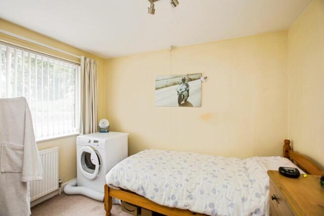2 bed Detached Bungalow for sale Image 10