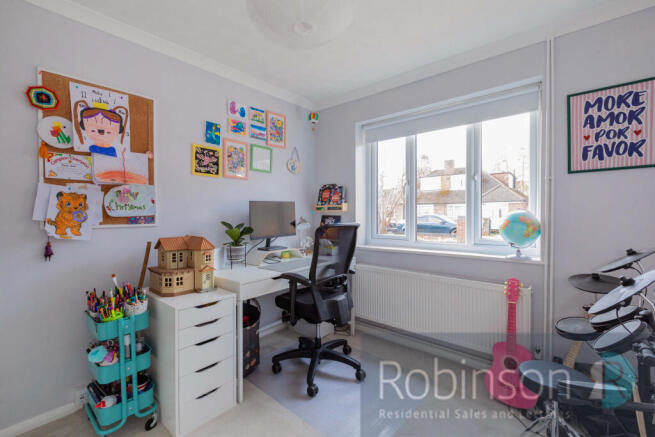 90 Farm Road-7