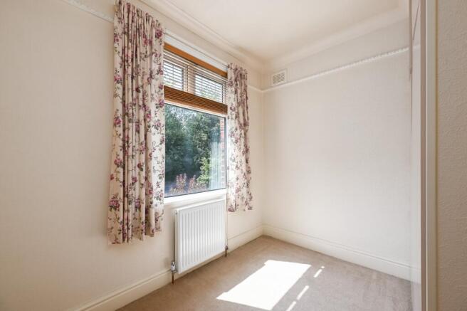 3 bed Semi-Detached to rent Image 10