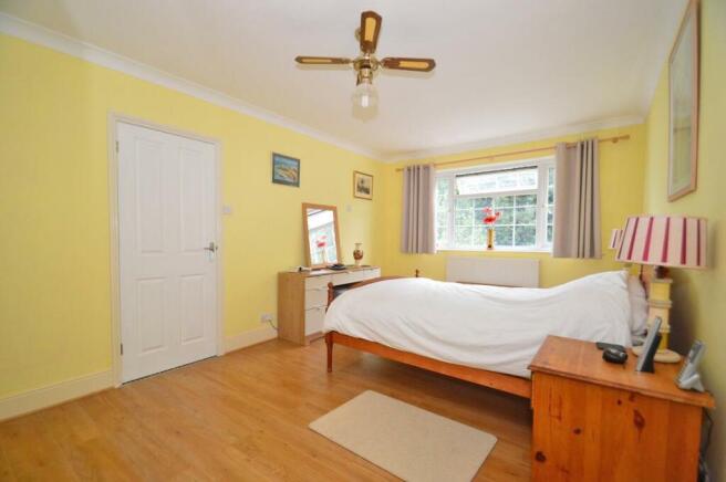 2 Ryde Mews