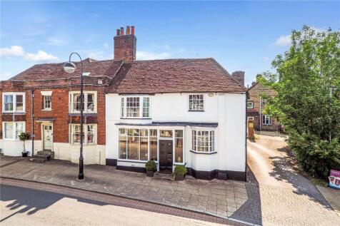 Dragon Street, Petersfield, Hampshire