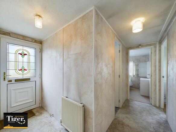 CAM02176G0-PR0257...