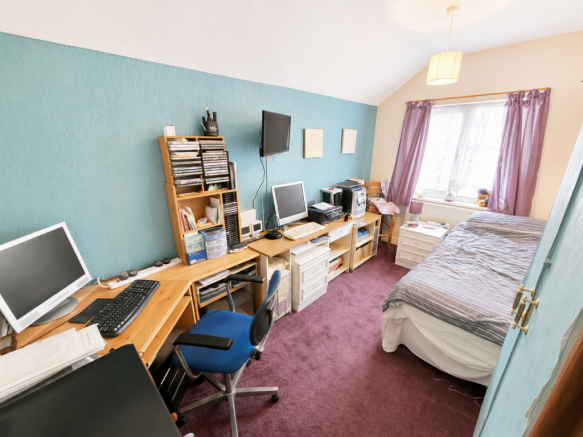 3 bed Terraced for sale Image 10