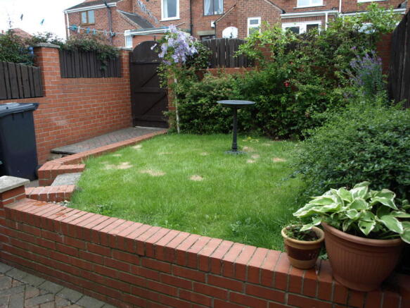 Photo 6
