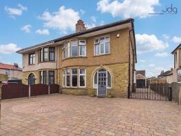 33, Stuart Avenue, Morecambe LA4 6EB