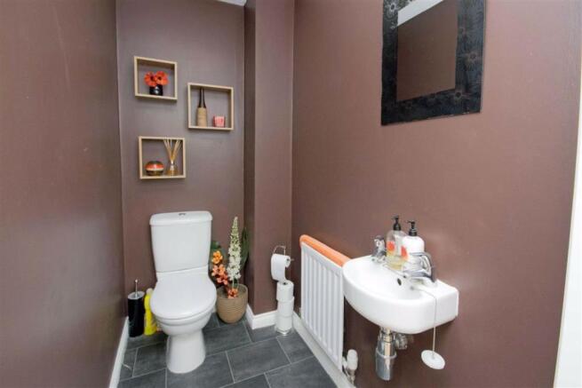 CLOAKROOM/WC