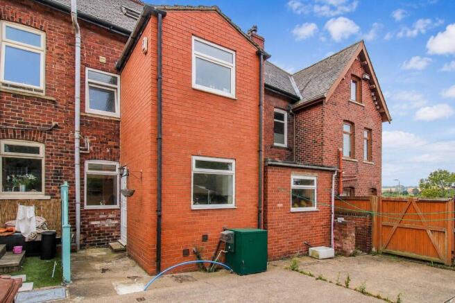 3 bed Terraced for sale Image 9