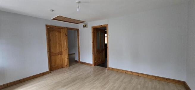 WhatsApp Image 2026-10-26 at 14.06.03 (1).jpeg