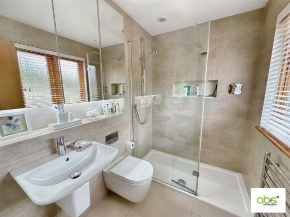 En Suite Shower Room