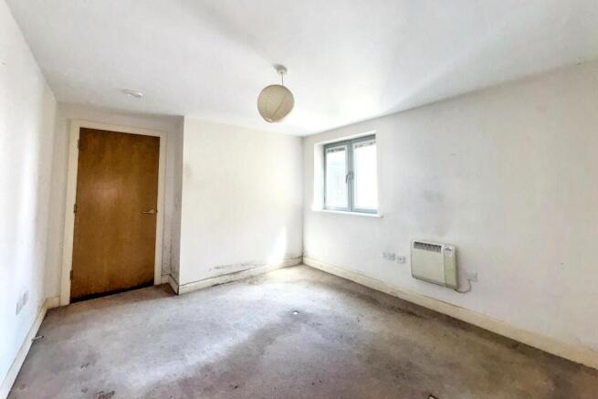 1 bed Flat for sale Image 7