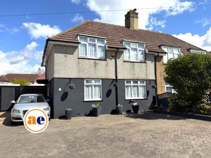 Heath Way, Erith ** 3D FLOORPLAN AVAILABLE **