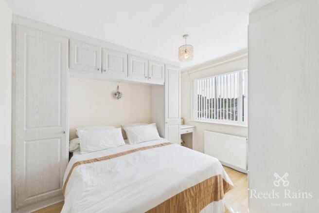 3 bed Semi-Detached for sale Image 8