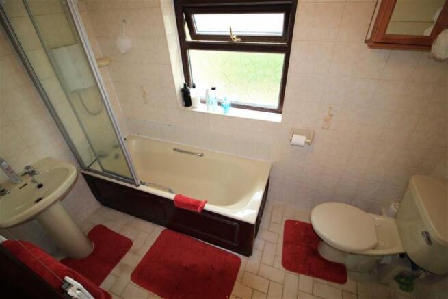 Family bathroom