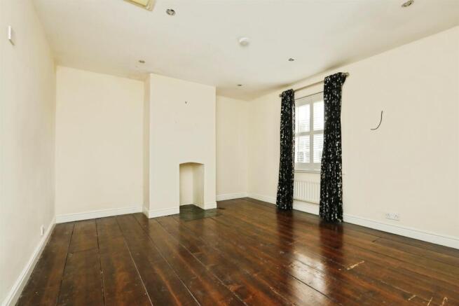 2 bed Character Property for sale Image 11