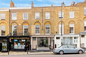 Flat A, 37, Amwell Street, London EC1R 1UR