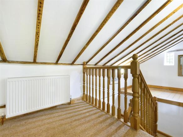 Landing/ Mezzanine