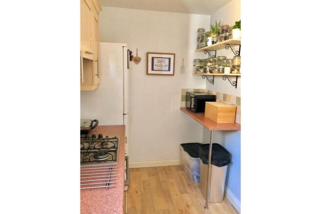 Photo 8