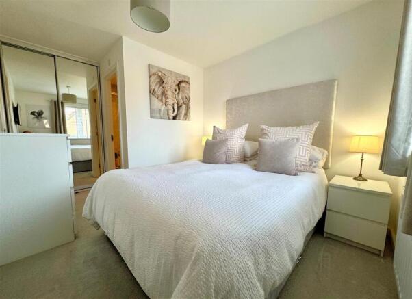 bedroom.jpg