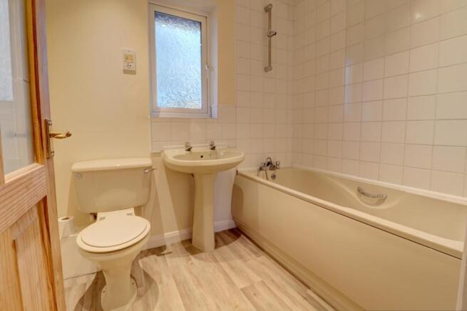 Bathroom.jpg