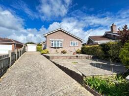 42, Maureen Close, Poole BH12 3HG