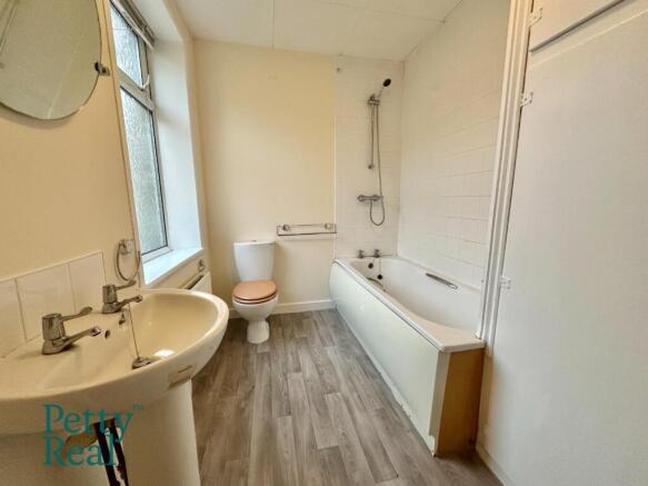 1 bed Terraced for sale Image 7