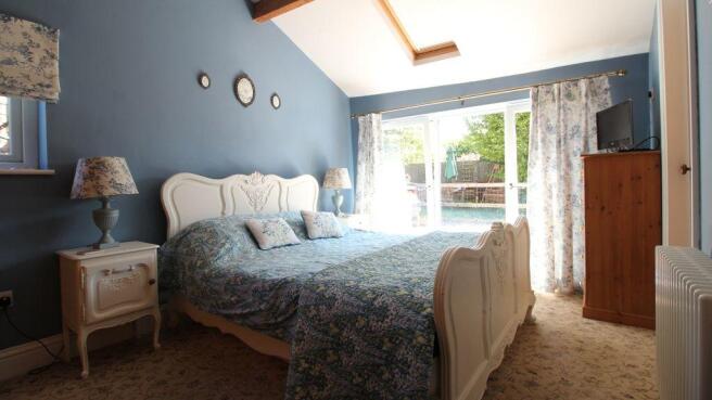 Bedroom 1 (Double with Ensuite)